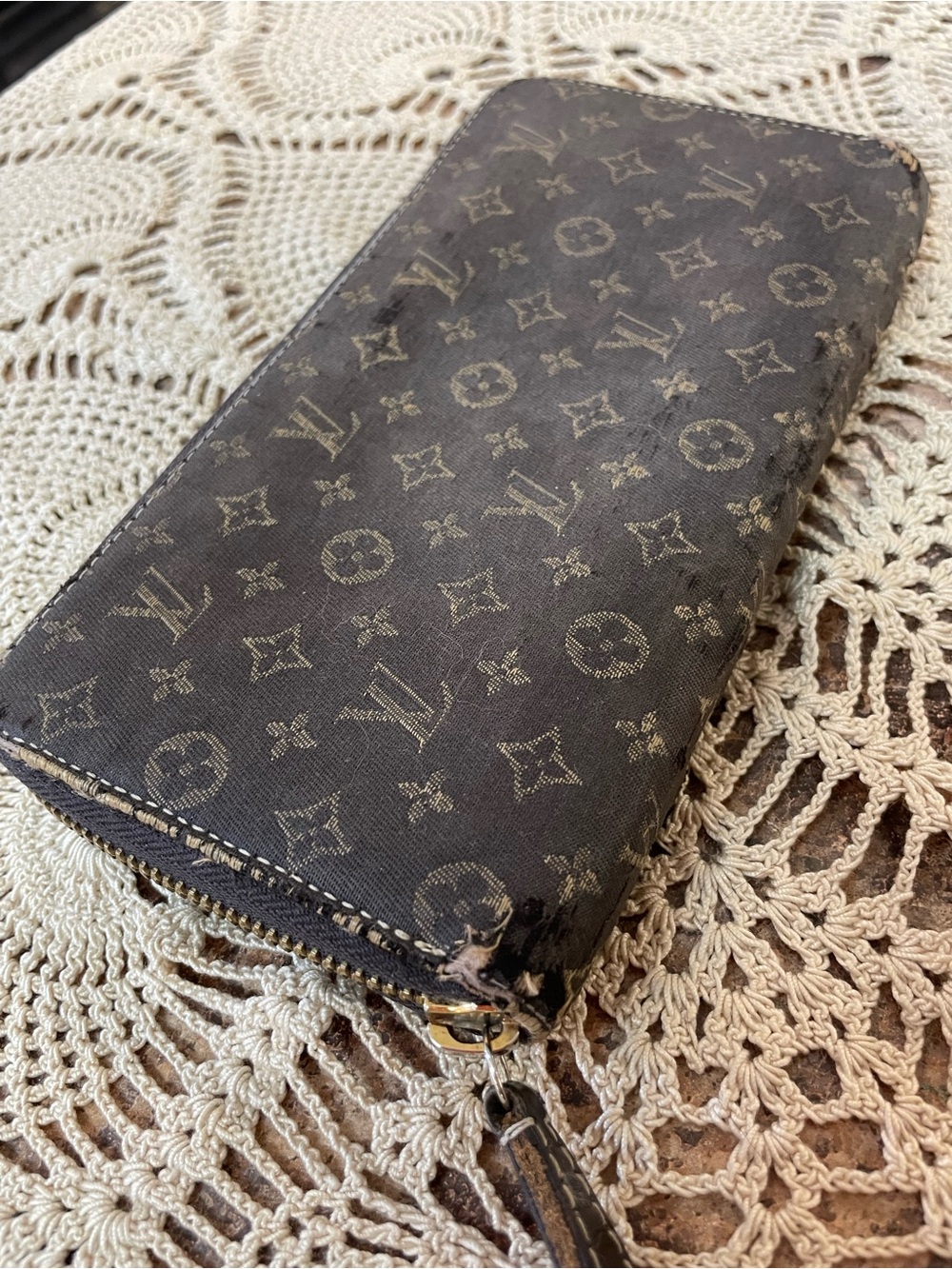 Louis Vuitton REHAB Mini Lin Zippy wallet in Ebene brown monogram canvas - Picture 2 of 8